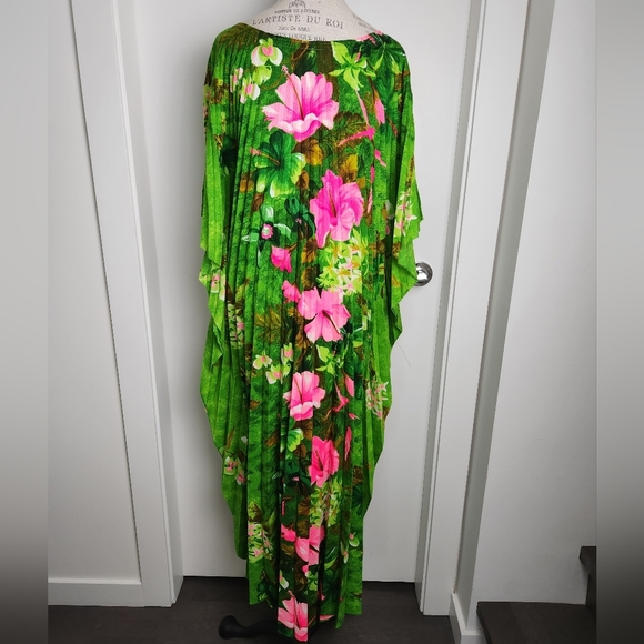 Vintage 60s Pleated Butterfly Kaftan - Picture 6 of 15